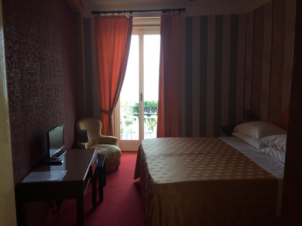 Albergo Sempione Stresa Buitenkant foto